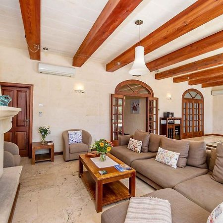 The Almonds Luxury Villa San Lawrenz Esterno foto