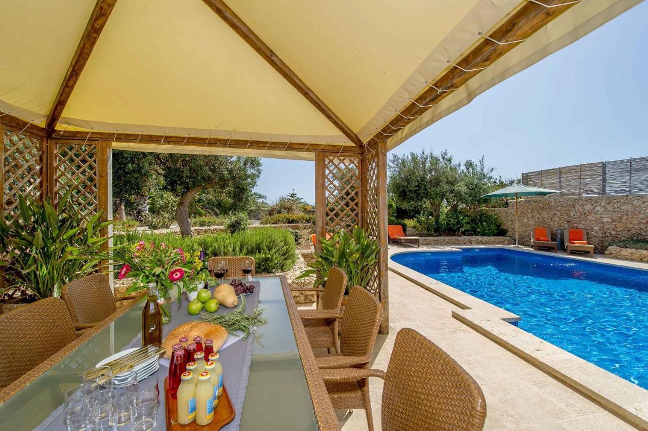 The Almonds Luxury Villa San Lawrenz Esterno foto