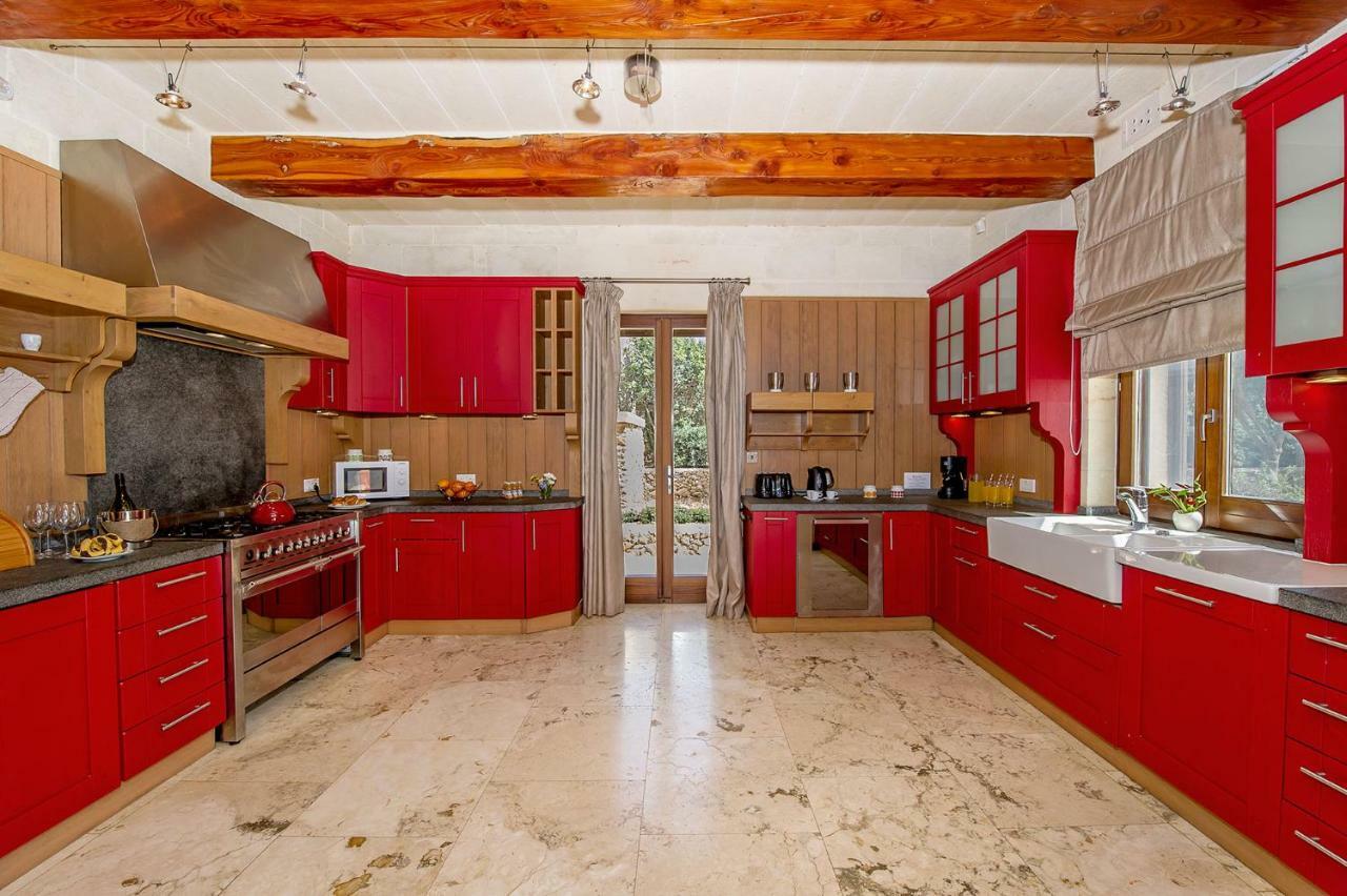 The Almonds Luxury Villa San Lawrenz Esterno foto